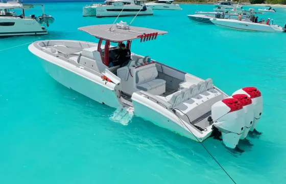 Fast & Fun 37' Midnight Express — Island Hop in Style!