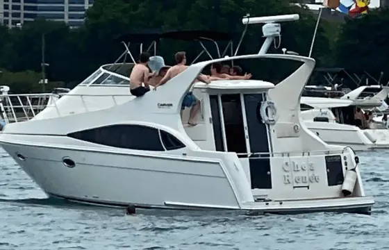40ft Carver Mariner Motor Yacht Charter in Chicago