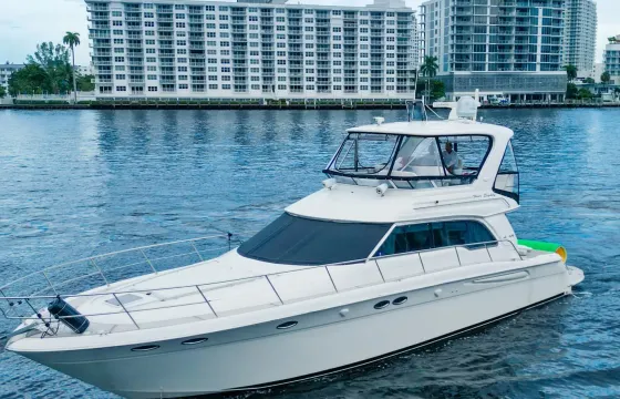Sea Ray 52: Fort Lauderdale's Ultimate Boating Experience!