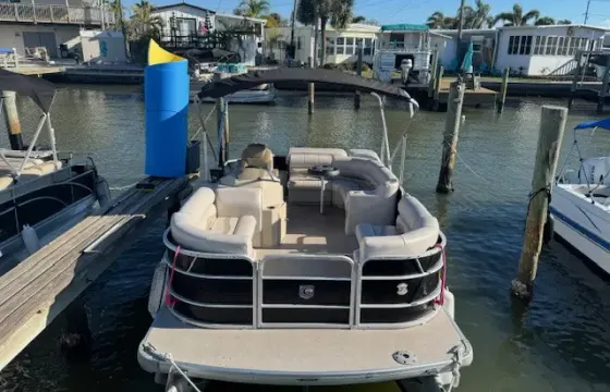 Johns Pass Pontoon Fun | Sweetwater 2086 Cruise