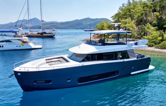 Azimut Magellano 66 in Limassol Marina