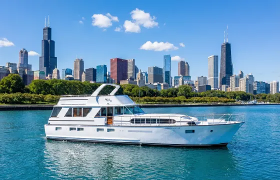 72ft Chris Craft Motor Yacht Chicago for 49 Guest Events