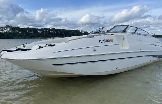 Monterey 240 Explorer Sport for Rent - 8 people
