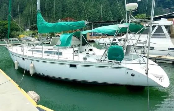 Jeanneau 47 Sailing Charter for 13 Guests in Rio, Angra or Paraty