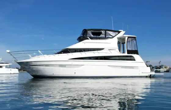 Luxury Yacht SAFIYAH – Unforgettable Dubai Adventures