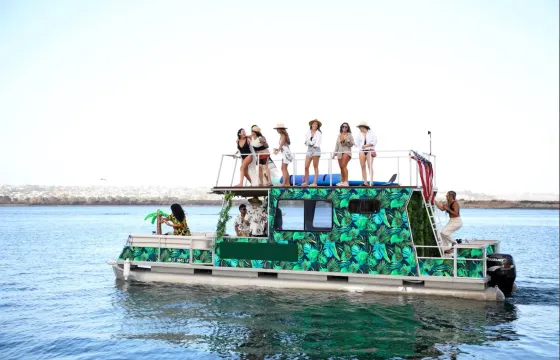 🎉 Private Mission Bay Jungle Cruise (12 Guests) – BYO Food, Drinks & Floaties