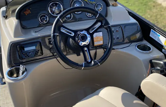 2020 Misty Harbor Tritoon for 12 people in Annapolis