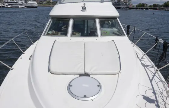 50ft Sea Ray Luxury Yacht in Vancouver