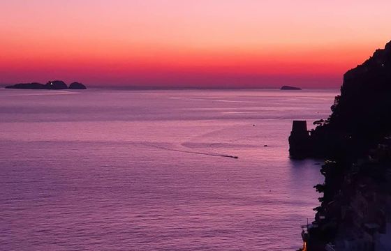 Sunset Vibes in Positano! Inquire the 2-Hour Sunset Tour now!