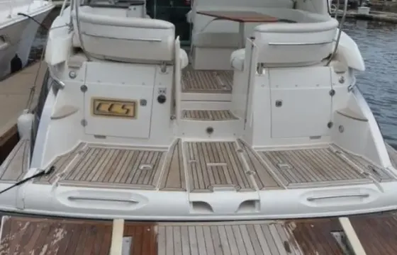 40' Doral Mediterra Luxury Sport Yacht Charter for 10 People in Puerto Vallarta