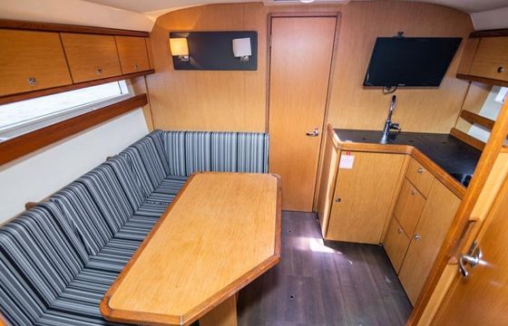 Deal of the Day! Bavaria 35ft Power Mega Yacht for Rent in Cartagena, Colombia