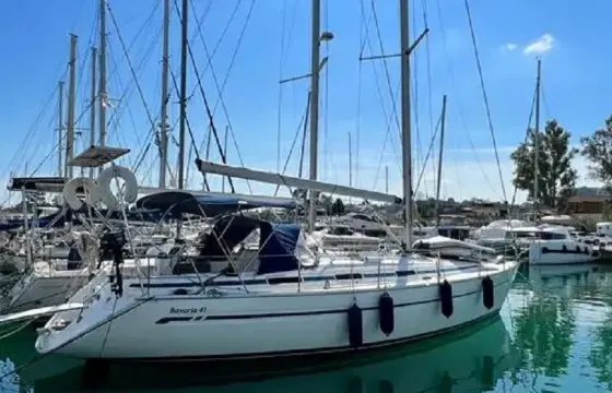 SY "Meropi" Bavaria 41 Charter in Kontokali, Greece