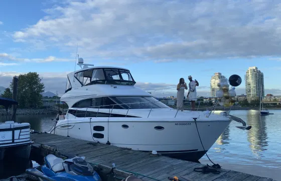 🇨🇦 Luxury Yacht Rental Meridian in Downtown Vancouver🛥