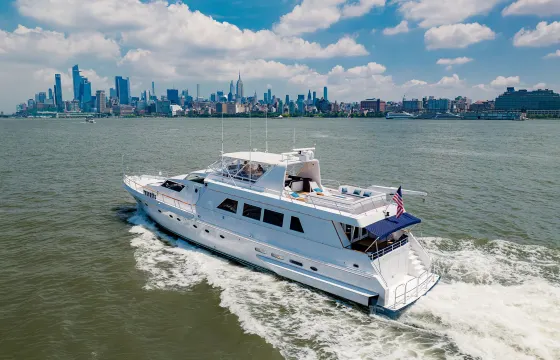 97ft Luxury Guy Couach Mega Yacht in NJ/NYC