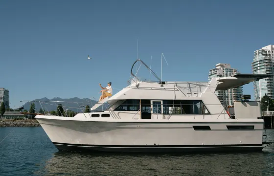 45ft Yacht with a Professional Photographer | Affordable Luxury