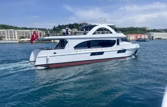 65ft Luxury Catamaran Yacht Charter - Istanbul Bosphorus Cruises