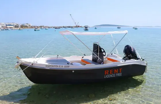 The Sailor's Ride 450 Center Console for Rent in Paros, Greece