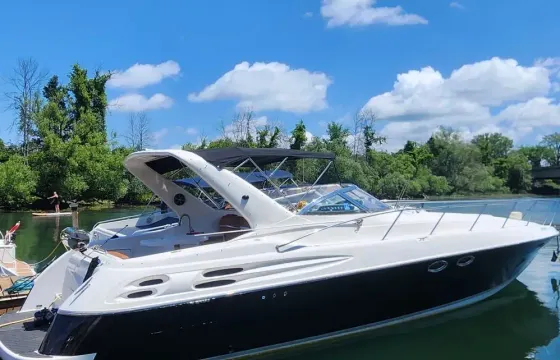 Big yacht 40 feet mtl