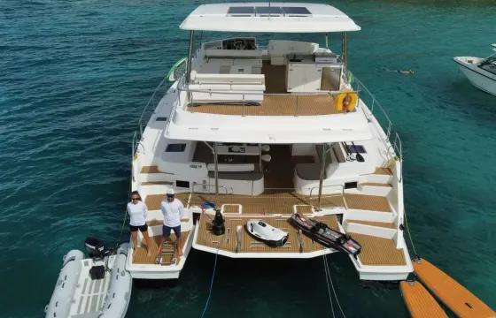 Leopard 51 Power Catamaran In Sint Maarten/Anguilla-Includes Seabob, jet board