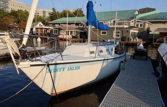 William Garden 39ft Ketch Sailboat Bar Hop Seattle Experience