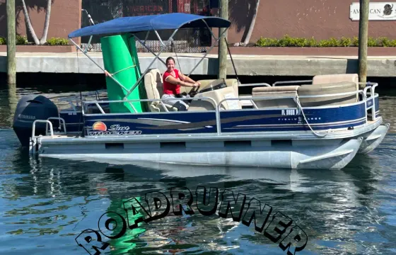 Pontoon Rental - Lake Boca Sandbar (Free Gas, Seats 8)
