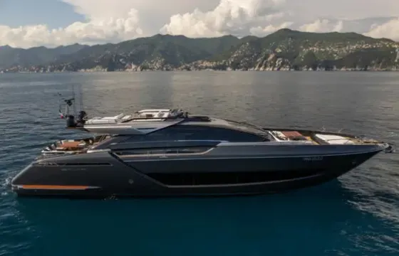 Striking 88ft Sportfly Yacht with Futuristic Elegance in Portofino, Liguria
