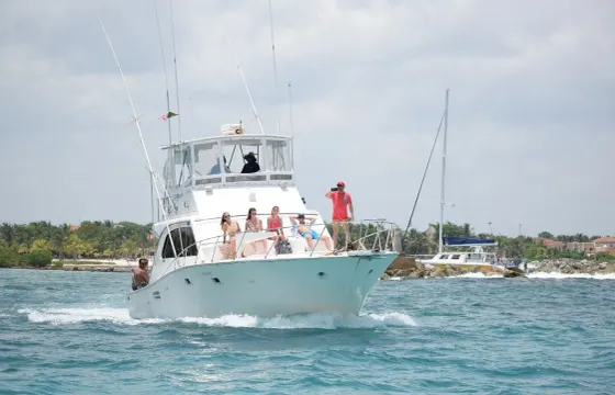 Mr. Wrinkles Yacht Fishing & Snorkeling Trips