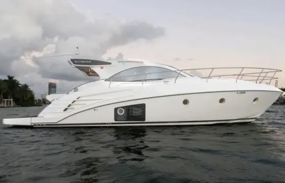 Enjoy 2020 Schaefer 42' Motor Yacht in Miami