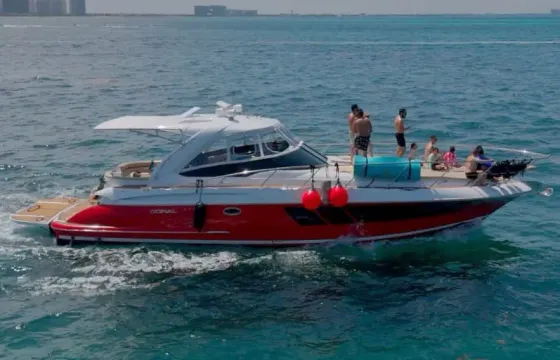 48ft Doral Alegria Captained Luxury Yacht Charter in Cancun, Mexico