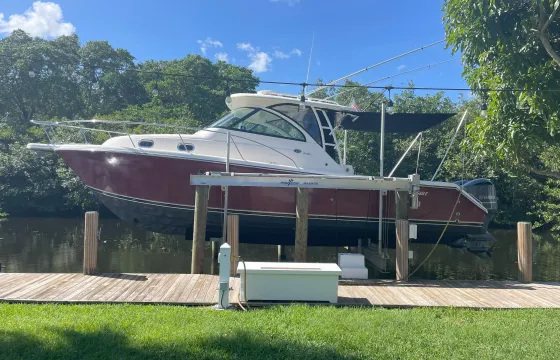 Relaxation on this dual A/C Luxury Yacht