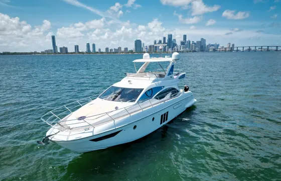 55' New Azimut Luxury Yacht! Cruise Miami in style!