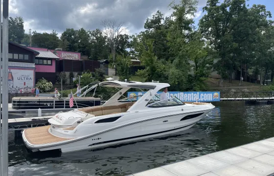 2014 35' Sea Ray w/USCG Master Captain, Fuel not included