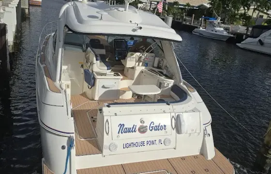 42ft Yacht with Captain, Fuel, Ice, Bottled Water, Beverages, Included!