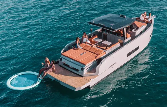45ft Exotic Sport Yacht Charter In Catalina - Starlink - Coastal - Dolphin - TV
