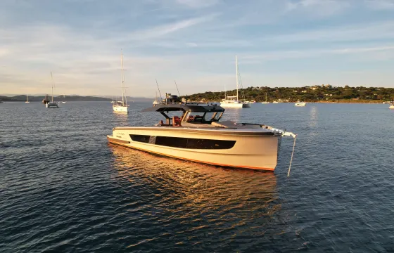 Stratos 50: The ultimate SUV on the sea