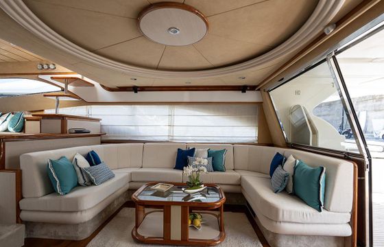 Luxury Escape: Sorrento to Capri on the Ferretti 680!