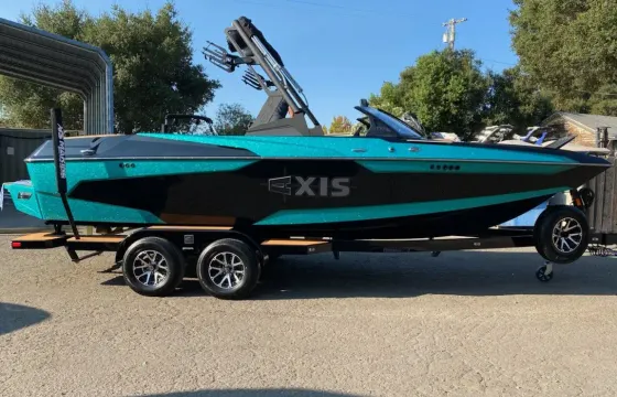 Surf like a pro! 2020 Axis A22 surf boat!