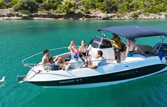 Explore the Stunning Split Coastline!
