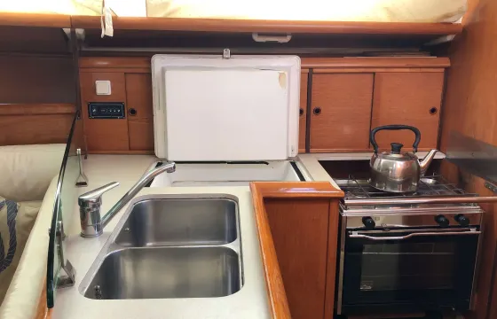 Charter Jeanneau Sun Odyssey 35 in Lefkada, Greece!