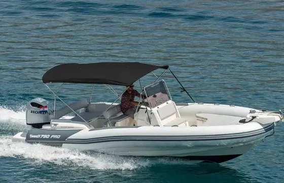 Rent Marlin 790 Dynamic PRO RIB in Trogir, Split-Dalmatia County
