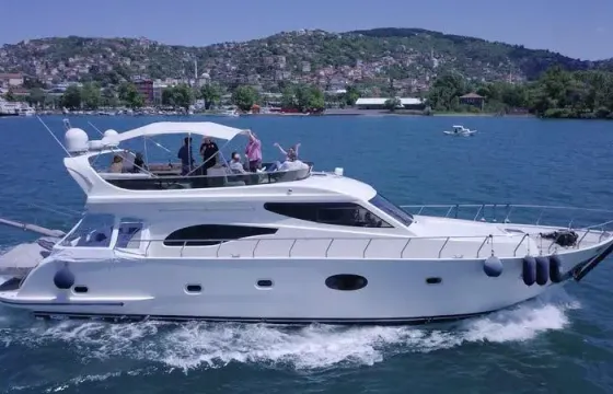 Luxury Bosphorus Sunset Cruise in Istanbul