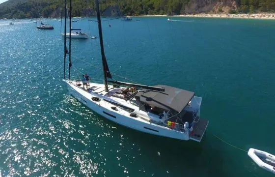 Saudade Dufour 56 Exclusive Cruising Monohull in Lisboa, Lisboa
