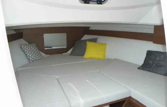 Cap Camarat 6.5 WA serie 3 Boat Charter in Eivissa