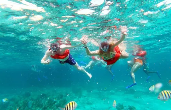 Luxury Yacht for Private Cruises and Party Boat in Negril, Jamaica