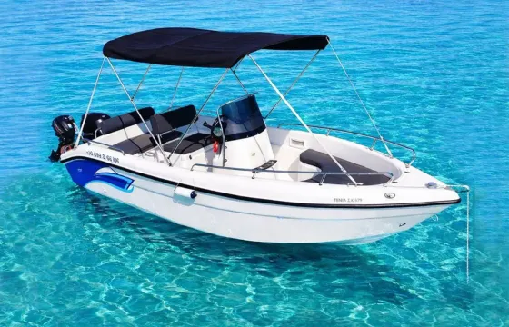 Poseidon Bluewater 7-Person Speedboat– No License Needed