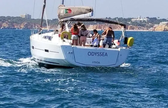 Dufour 460 Sailing Monohull charter in Portimão