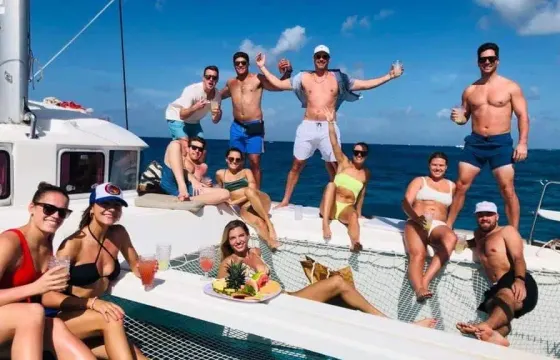 44' Luxury Catamaran Private Sailing Adventure
