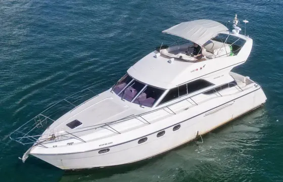 Beautiful Princess Flybridge 47ft Yacht