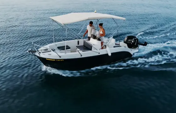 Apollo Center Console for Fishing or Daily Trips in Kos