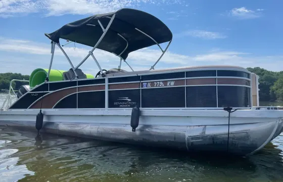 Old Hickory Lake Pontoon Rentals